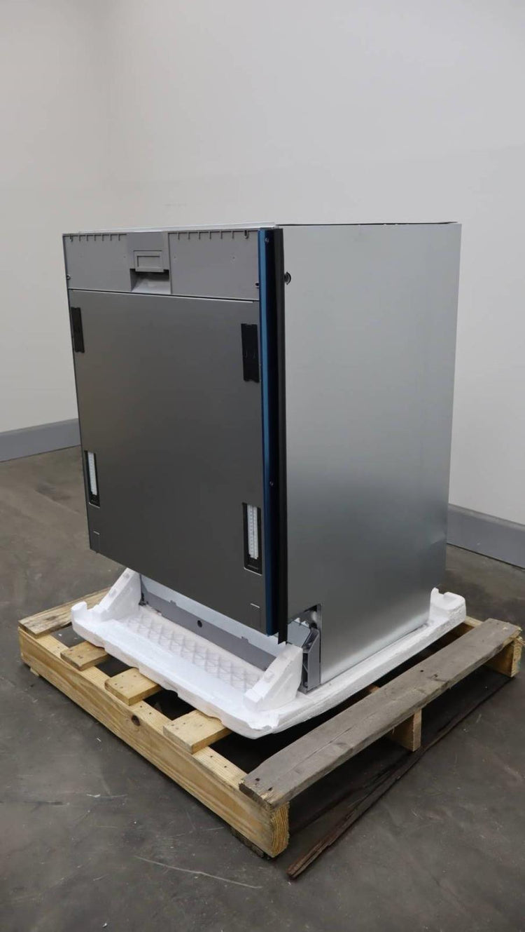 Gaggenau 400 Series 24" Fully Integrated Panel Ready Dishwasher DF481701F