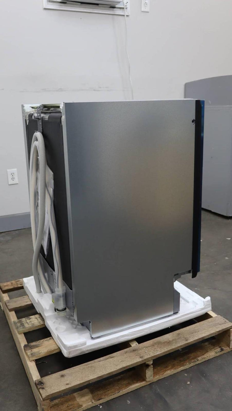 Bosch 800 Series 24" Fully Integrated Smart Panel Ready Dishwasher SHV78B73UC