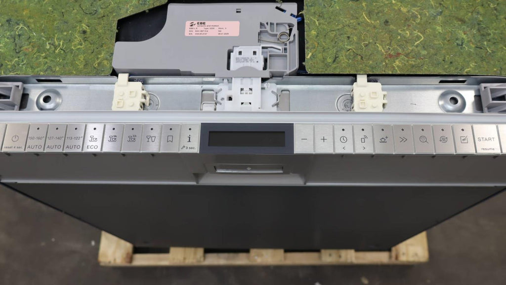 Gaggenau 400 Series 24" Fully Integrated Panel Ready Smart Dishwasher DF481701