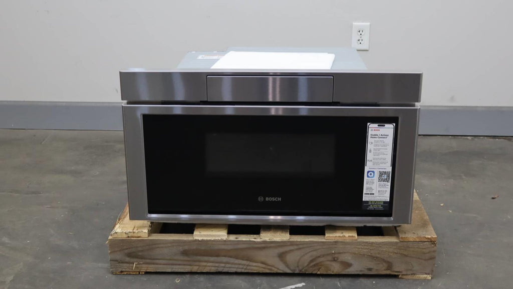 Bosch 800 Series 30" Tilt Display 1.2 Cu.Ft. Smart Microwave Drawer HMD8054UC