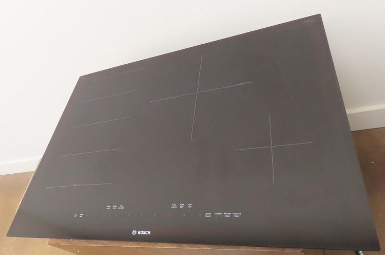 Bosch Benchmark Series NITP060UC 30" Induction Smart Cooktop with 4 Elements