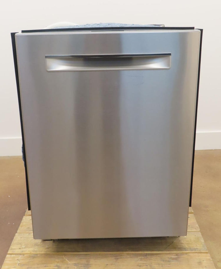 Bosch 800 Series SHPM88Z75N 24" 40 dBA Crystal Dry Intergerated Dishwasher