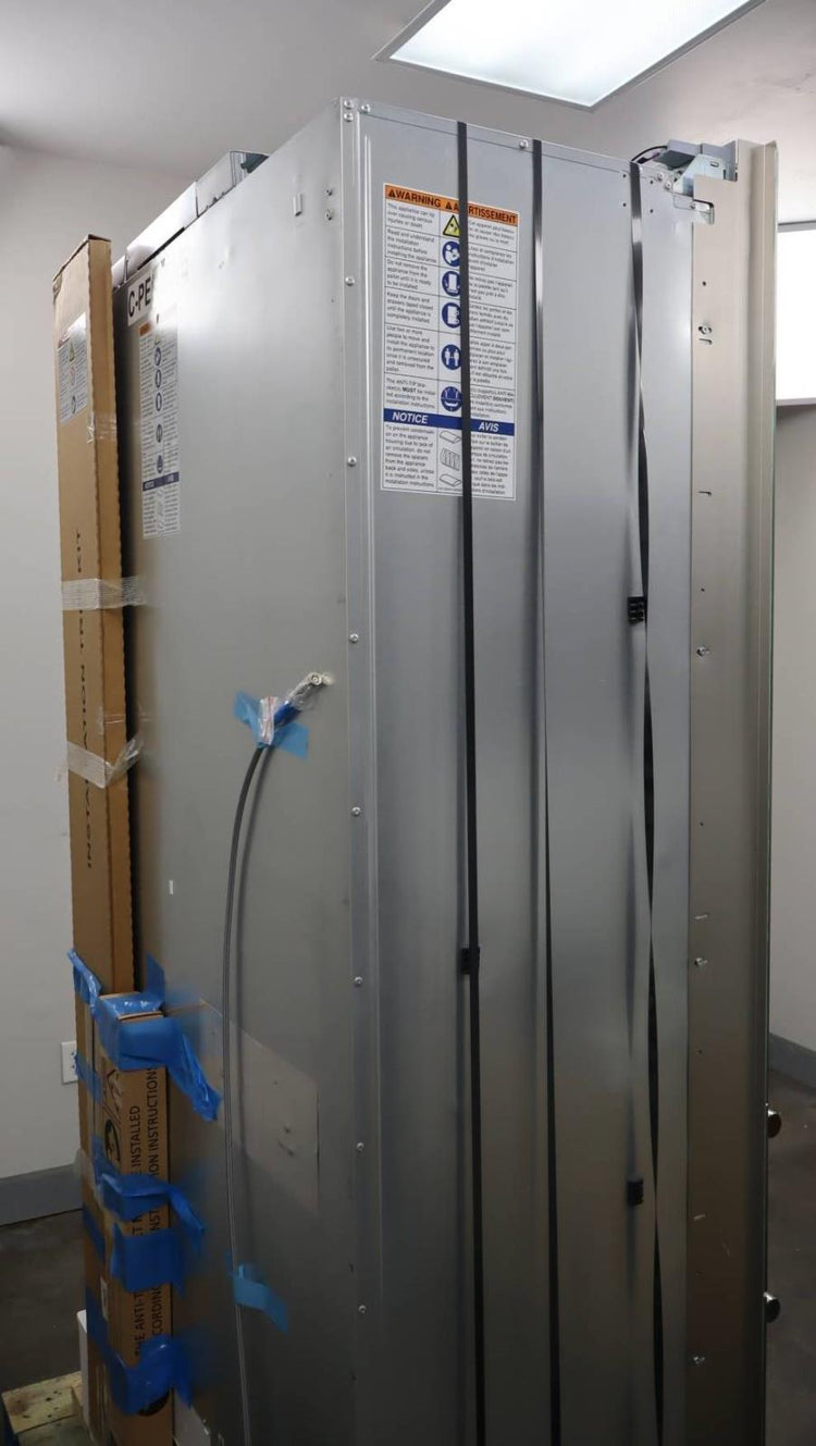 Thermador Freedom Collection T48BT120NS 48" 26.7 cu.ft. Stainless Refrigerator