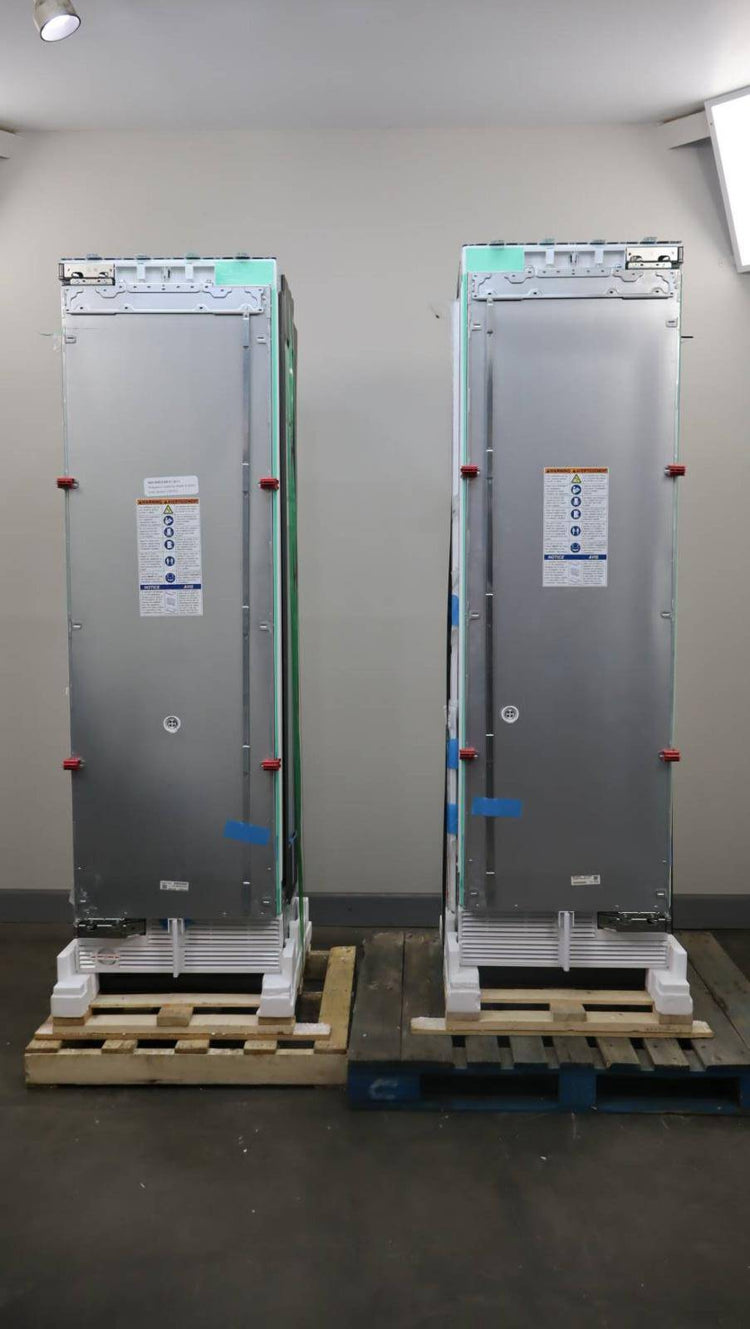 Thermador 48" Freedom Collection Refrigerator & Freezer T24IR905SP / T24IF905SP