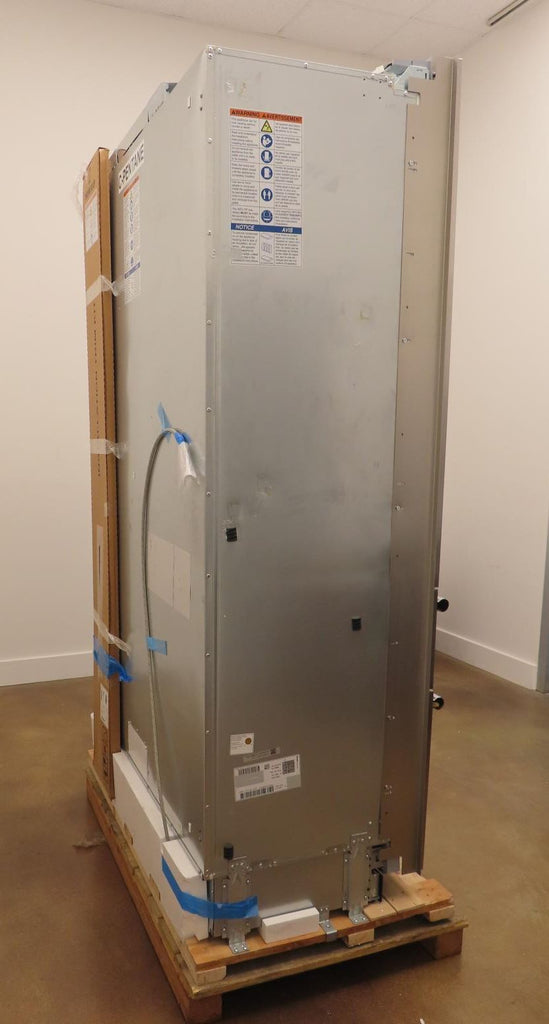 Thermador Freedom Collection T48BT120NS 48" BuiltIn French Door Refrigerator