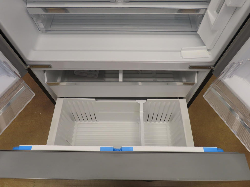 Bosch 500 Series B36CD52SNS 36" Freestanding French Door Smart Refrigerator Pics