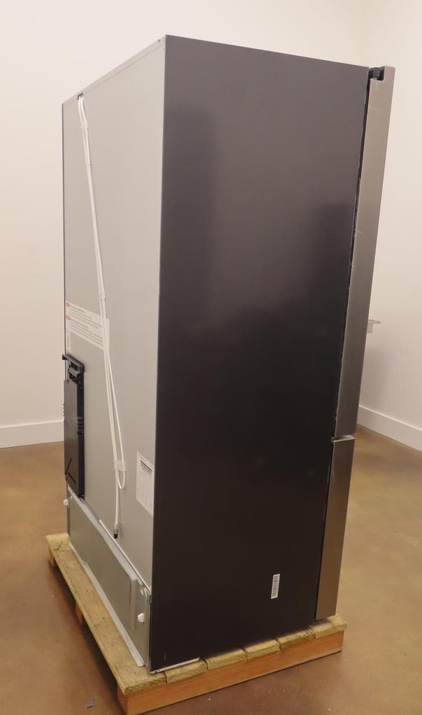 Bosch 500 Series B36CD52SNS 36" Freestanding French Door Smart Refrigerator Pics