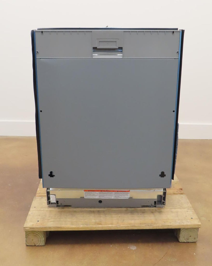 Thermador Sapphire Series DWHD660EPR 24" Fully Integrated Smart Dishwasher