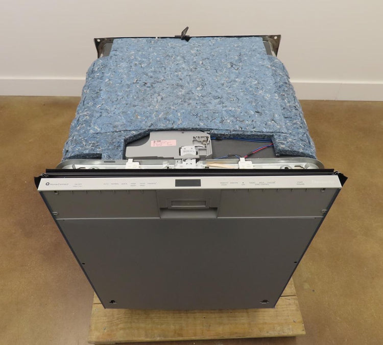 Thermador Sapphire Series DWHD660EPR 24" Fully Integrated Smart Dishwasher