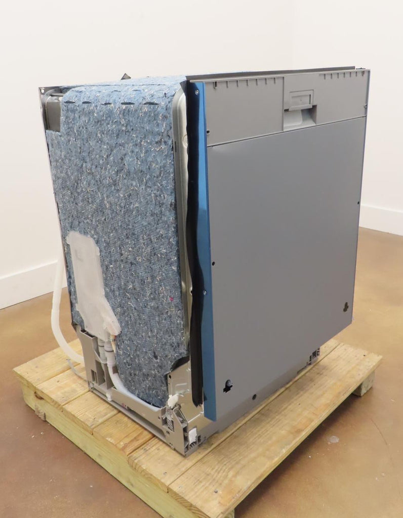 Thermador Sapphire Series DWHD660EPR 24" Fully Integrated Smart Dishwasher