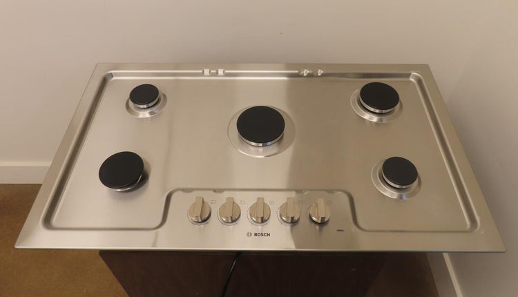 Bosch 500 Series NGM5659UC 36 Inch Gas Cooktop with 5 Sealed Burners