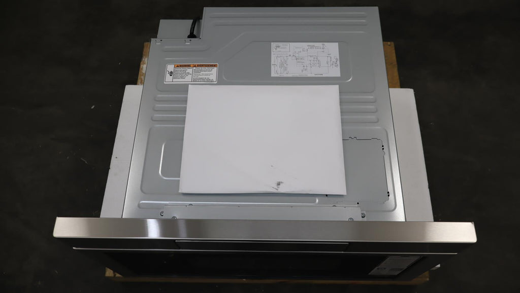 Bosch 30" Tilt Display 1.2 Cu.Ft. Smart 800 Series Microwave Drawer HMD8054UC