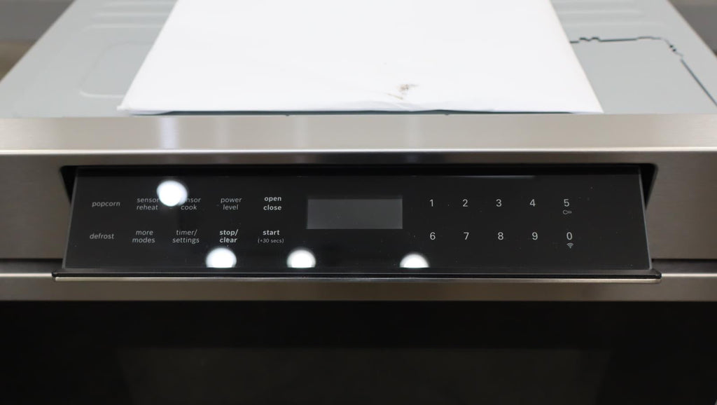 Bosch 30" Tilt Display 1.2 Cu.Ft. Smart 800 Series Microwave Drawer HMD8054UC