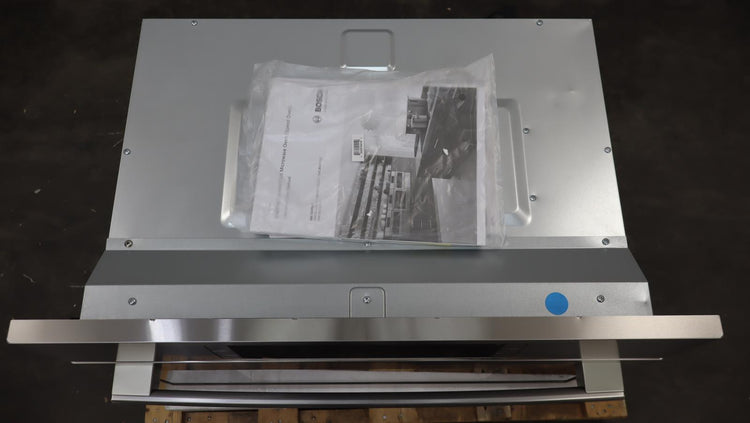 Bosch 800 Series 30" SpeedChef  True Convection Sensor Cook SS Oven HMC80152UC