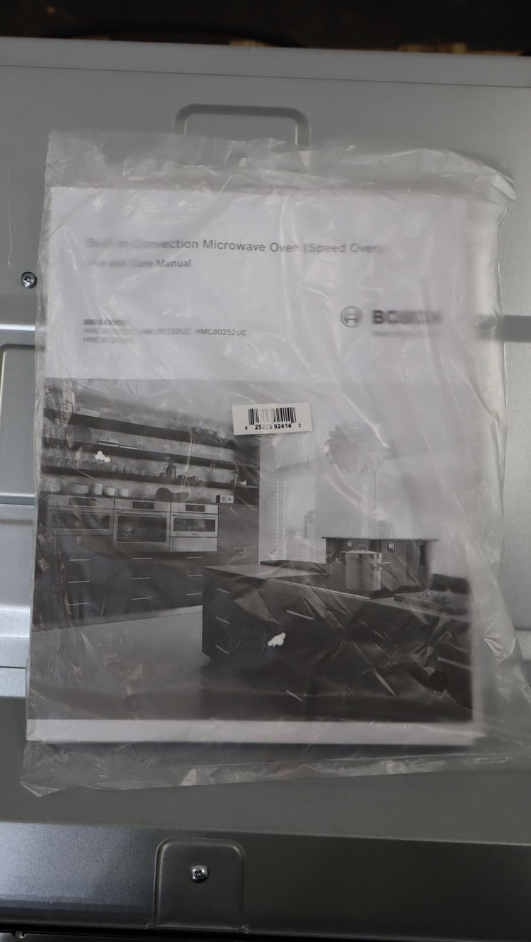 Bosch 800 Series 30" SpeedChef  True Convection Sensor Cook SS Oven HMC80152UC