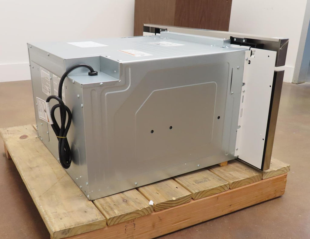 Thermador Masterpiece Professional Series MD30BS 30" BuiltIn Smart Microwave