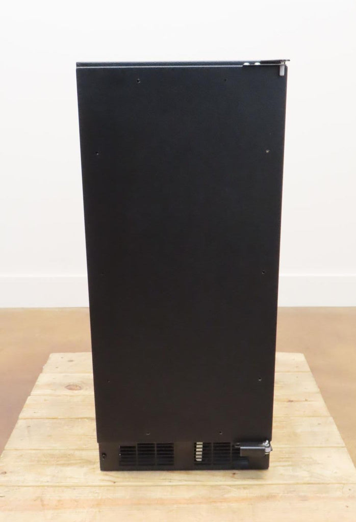 Marvel MLCP215IS81A 15" Built-In Clear P.R Ice Machine Factory-Installed Pump