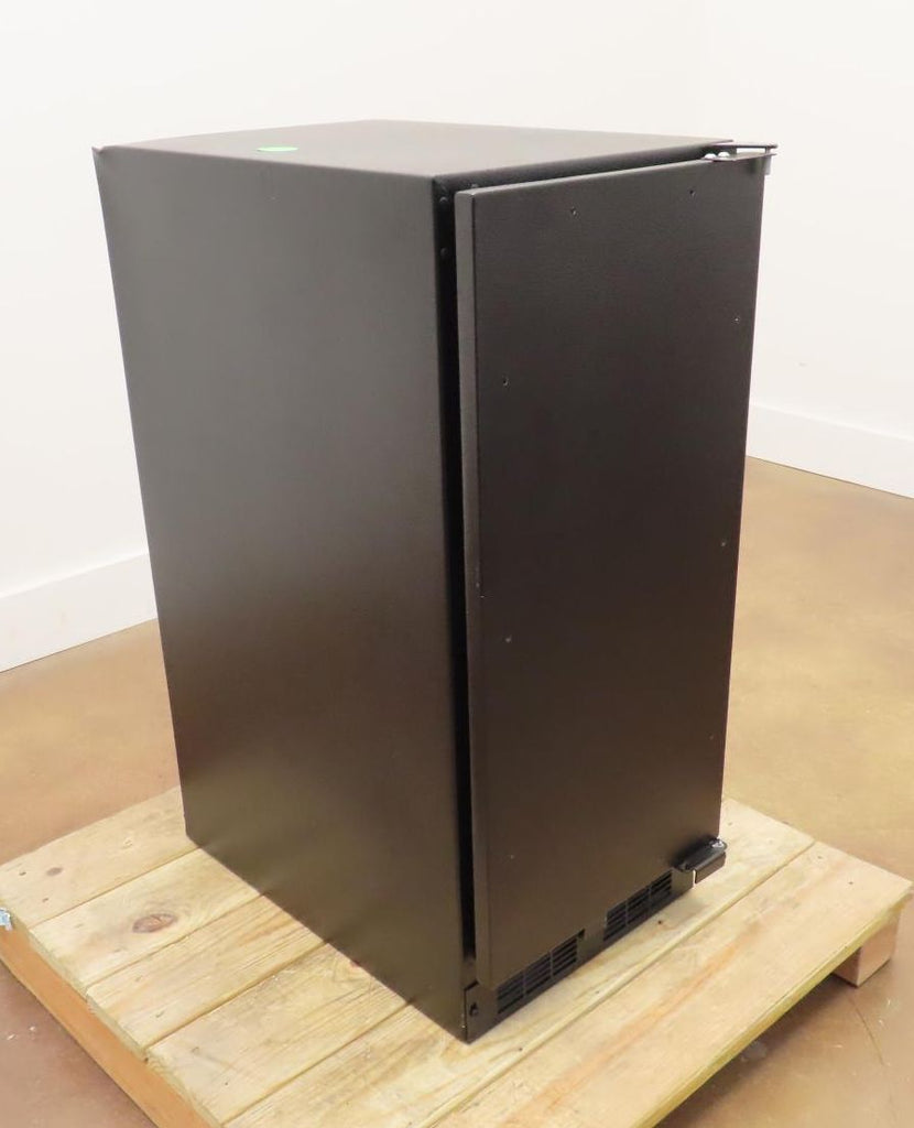 Marvel MLCP215IS81A 15" Built-In Clear P.R Ice Machine Factory-Installed Pump