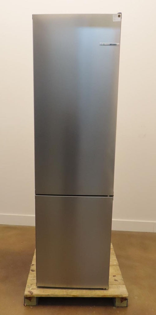 Bosch 800 Series B24CB80ESS  24" Freestanding Bottom Freezer Refrigerator Pics
