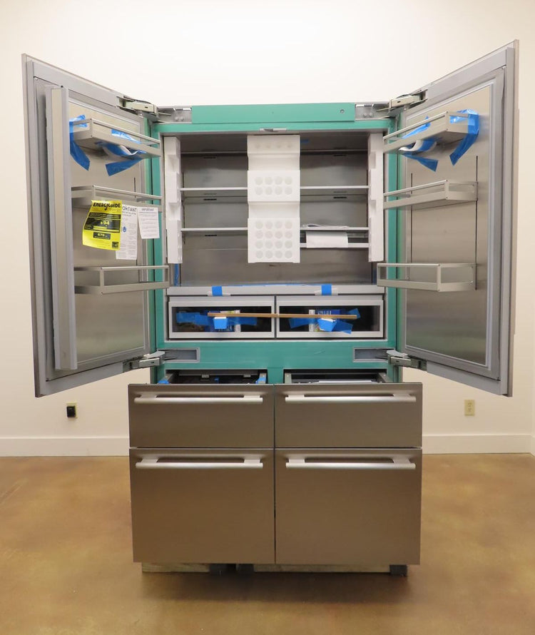 Thermador Freedom Collection T48BT110NS 48" BuiltIn French Door Refrigerator Pic