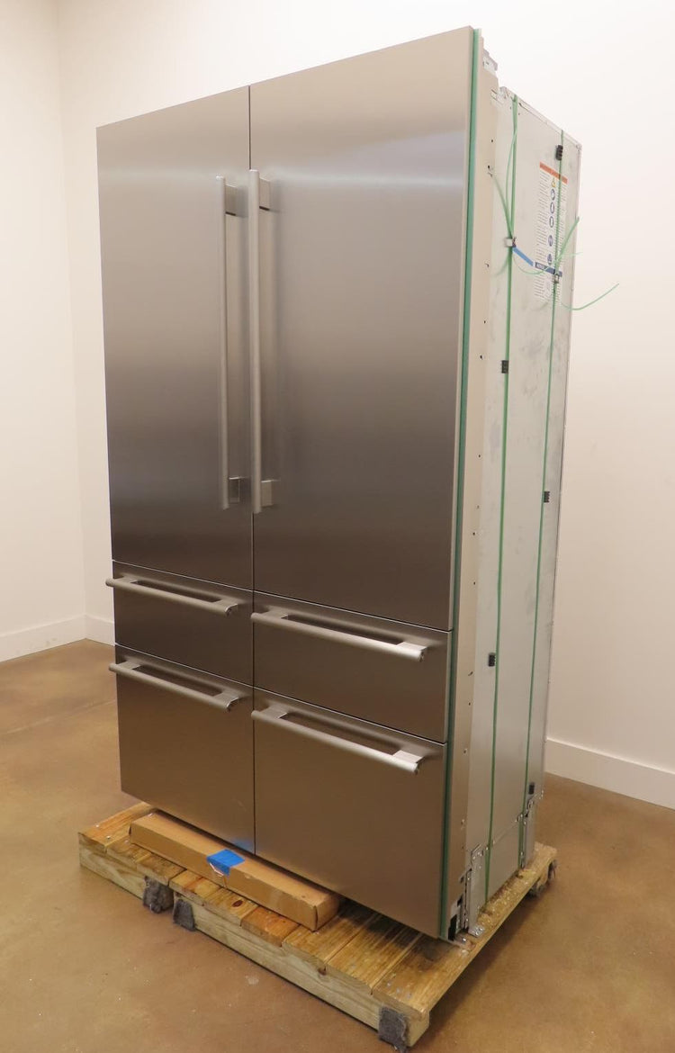 Thermador Freedom Collection T48BT110NS 48" BuiltIn French Door Refrigerator Pic