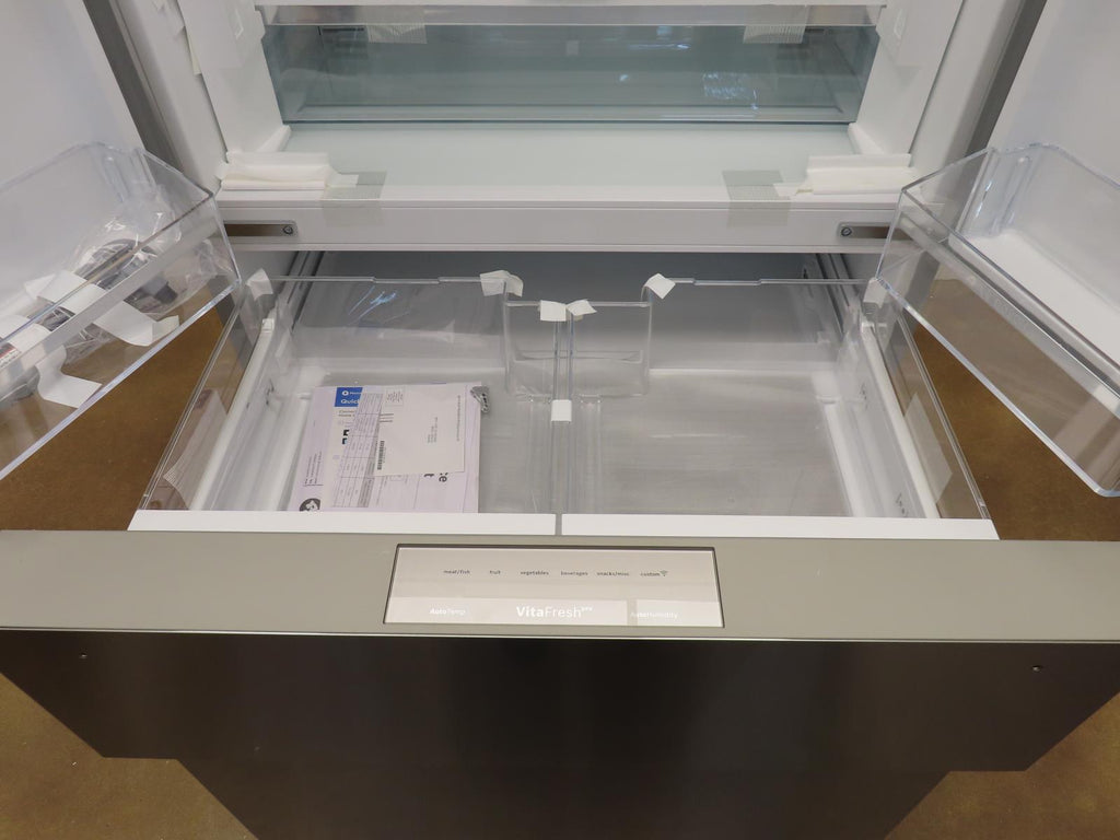 Bosch 800 Series B36CL80SNS 36" French Door Counter Depth S.Steel Refrigerator