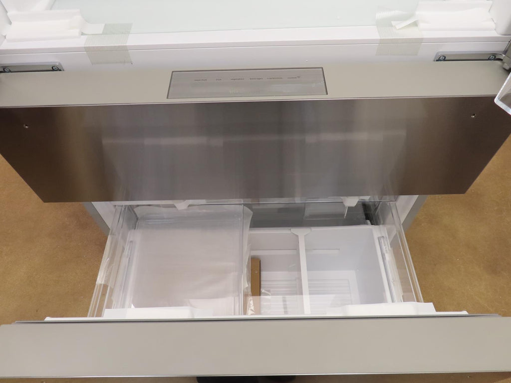 Bosch 800 Series B36CL80SNS 36" French Door Counter Depth Refrigerator