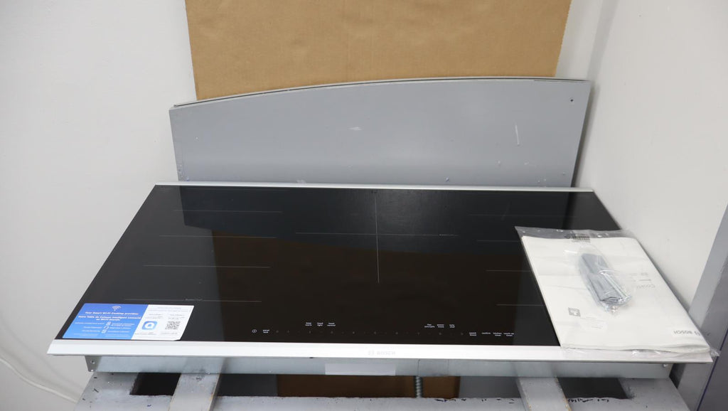 Bosch 36" BLK 5 Elements Induction Benchmark Series Smart Cooktop NITP660SUC