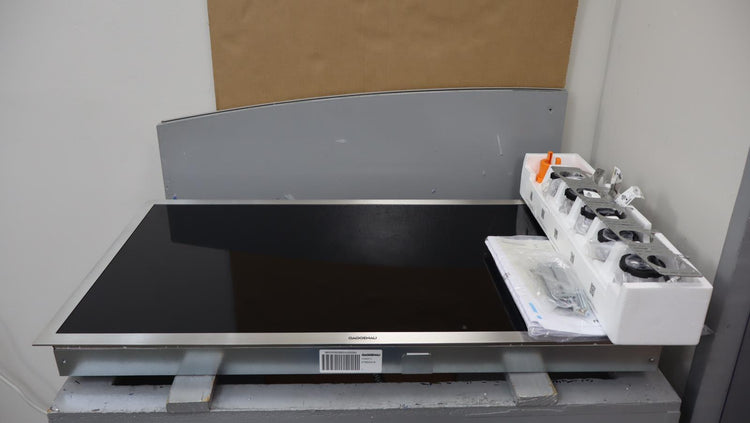 Gaggenau 400 Series 36" 5 Elements Smoothtop Induction Smart Cooktop VI492613