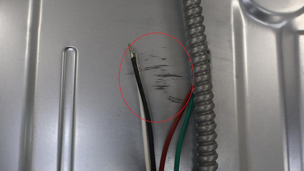 Bosch 500 Series 4 Inch Stainless Single Convection Electric Wall Oven HBE5453UC