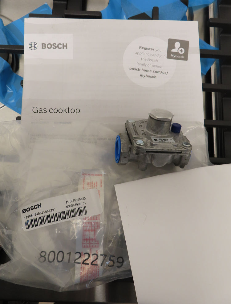 Bosch 500 Series NGM5059UC Red LED Light 5 Sealed Burners 30" Gas Cooktop