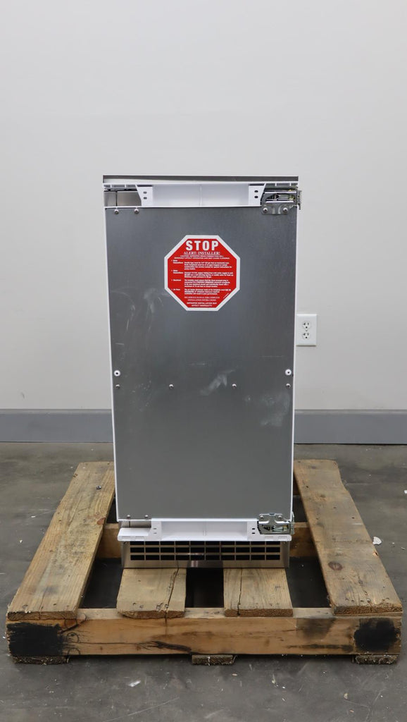 Viking Professional Series15" Gravity Drain Panel R Nugget Ice Maker FGNI515