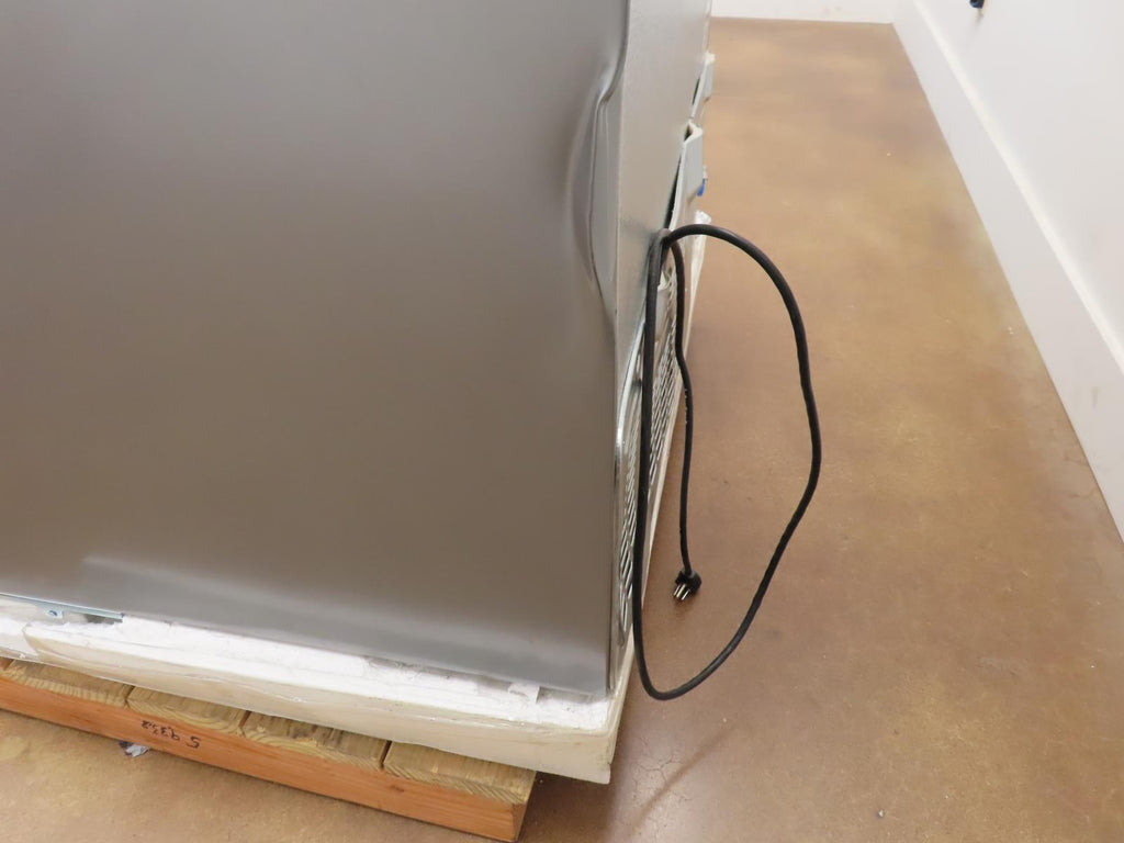 Viking 3 Series RVFFR336SS 36" Counter Depth French Door Refrigerator