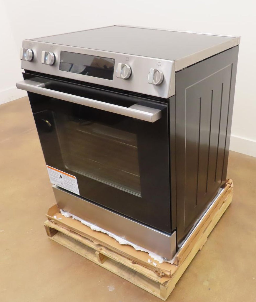 Bosch 100 Series HEF1050MU 30" Slide-In Electric Convection Range With Warranty