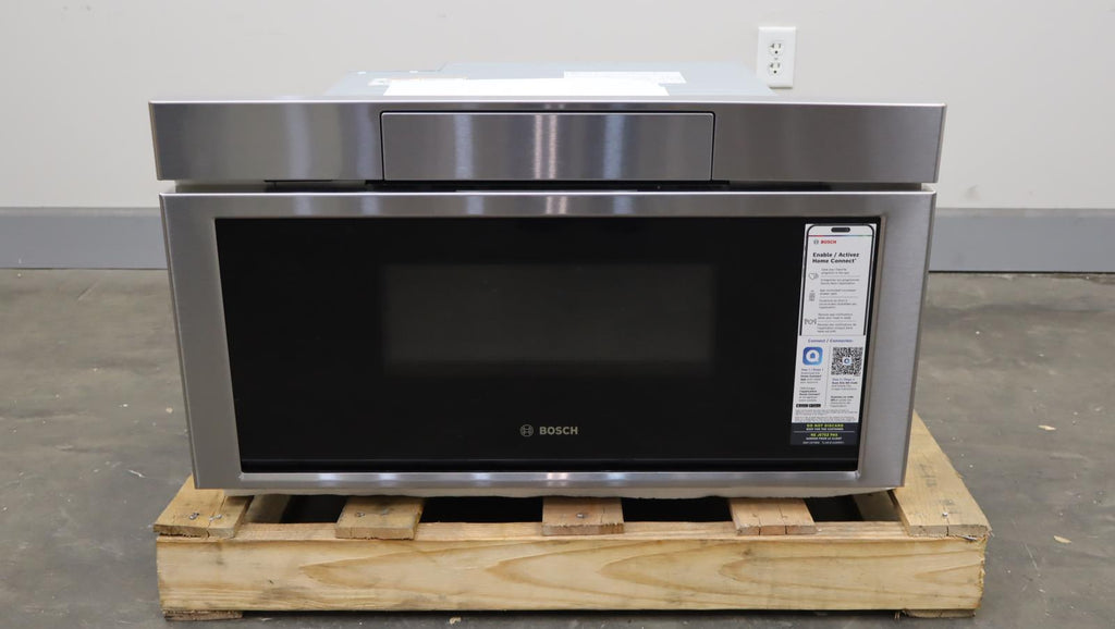 Bosch 30" 800 Series Tilt Display 1.2 Cu.Ft. Smart Microwave Drawer HMD8054UC