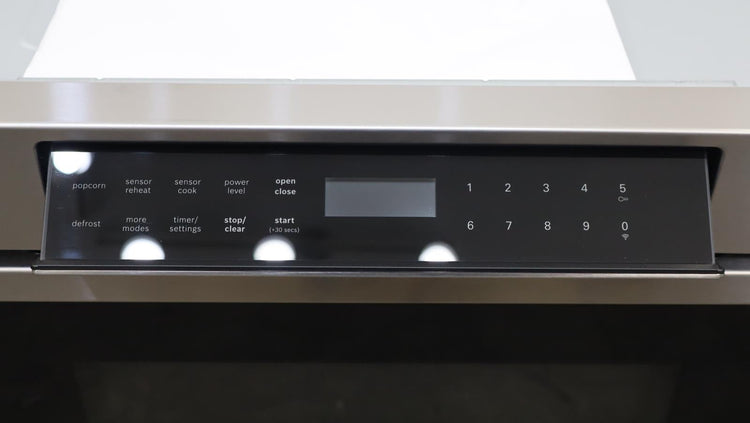 Bosch 30" 800 Series Tilt Display 1.2 Cu.Ft. Smart Microwave Drawer HMD8054UC