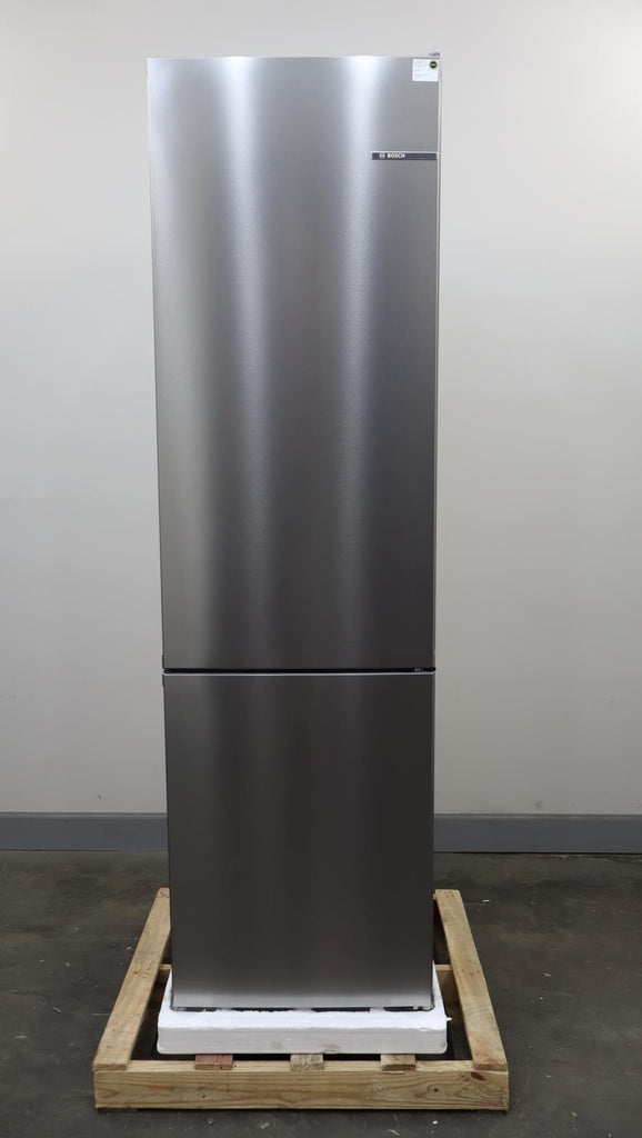 Bosch 24" 800 Series Freestanding Bottom Freezer Smart Refrigerator B24CB80ESS