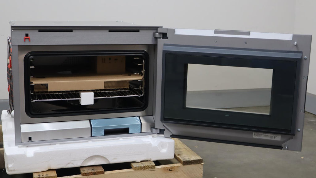 Gaggenau 24" Combi-Steam 400 Series 2.1 Cu.Ft Smart Electric Wall Oven BS470612