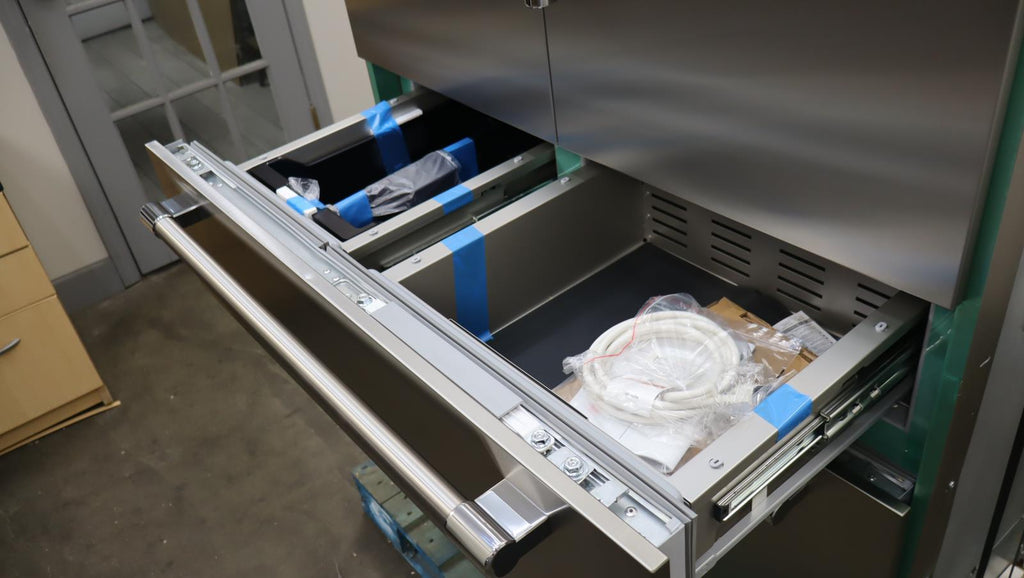 Thermador 42" Freedom Collect. 4-Door French Door Smart Refrigerator T42BT120NS