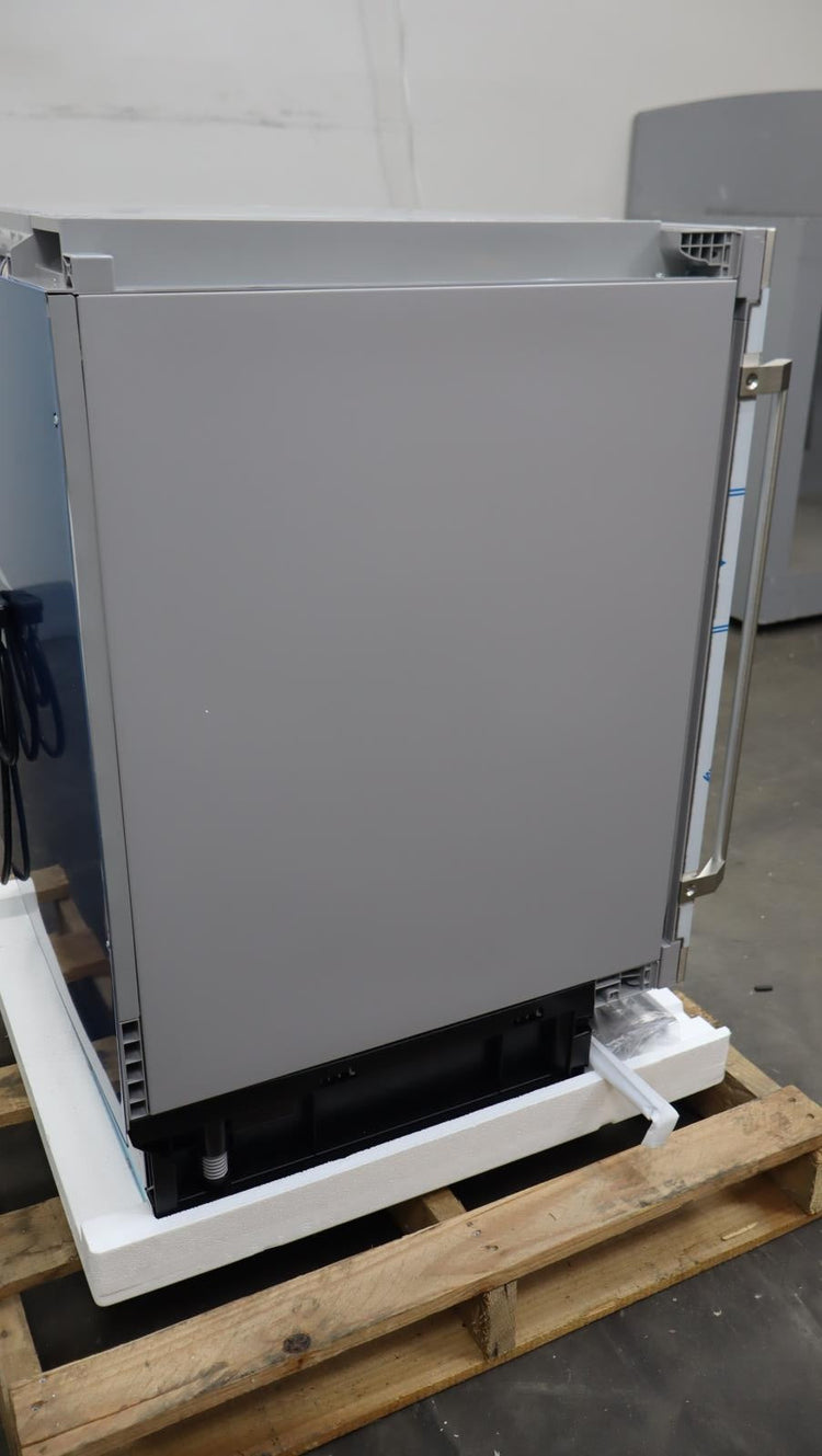 Gaggenau 24" 34 Bottle Capacity Under Counter SS Wine Storage Unit RW404761