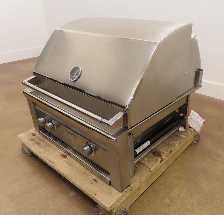 Lynx Professional Grill Series L30TRNG 30" Built-In Grill with Standard Burners