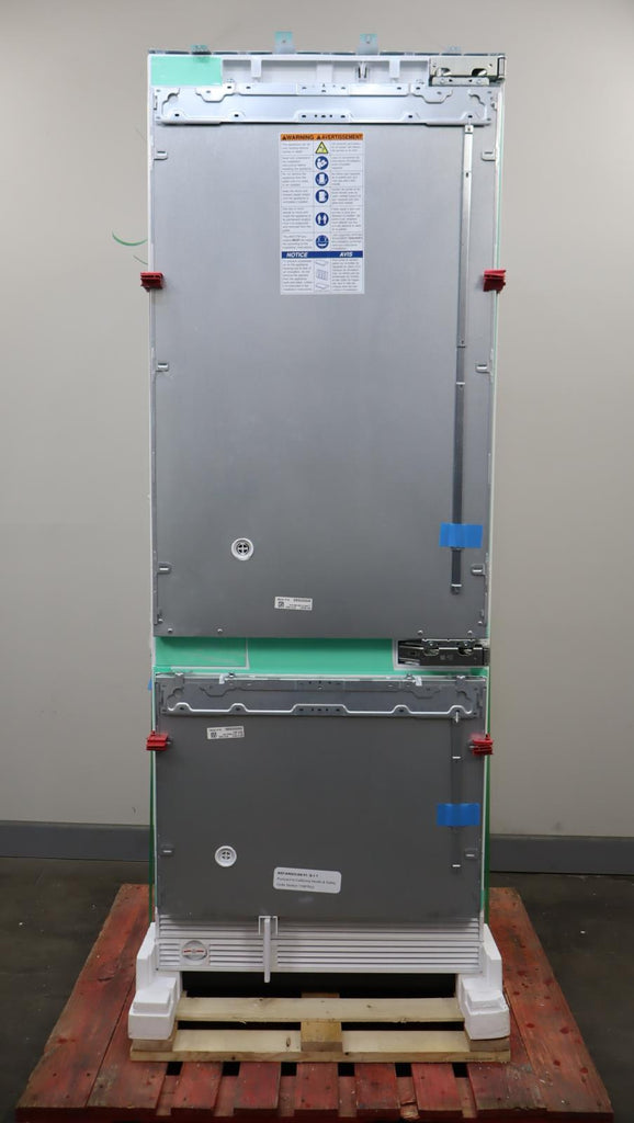 Thermador 30" Freedom Collection 16 cu.ft PR Smart Wifi Refrigerator T30IB905SP