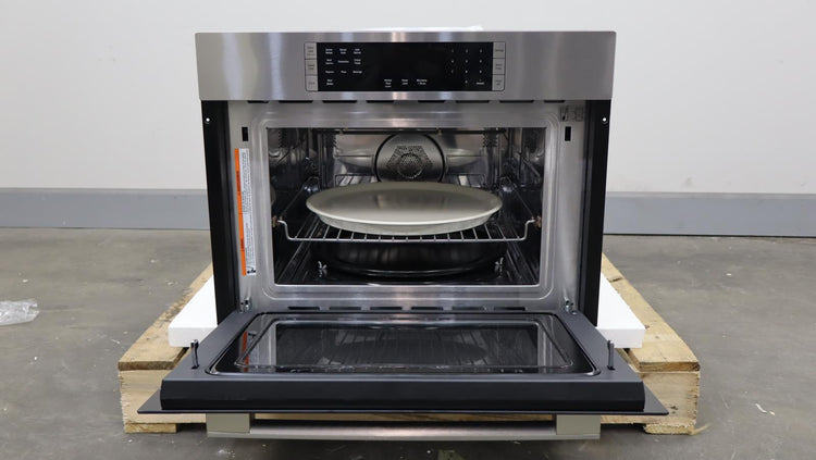 Bosch 24" 1000w SS 1.6 cu.ft. Power 2-in-1 500 Series Speed Oven HMC54151UC