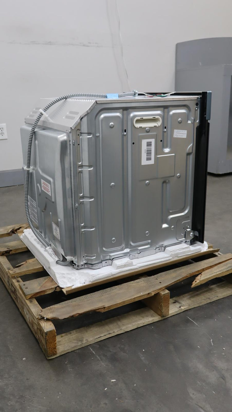 Bosch 500 Series 4 Inch Stainless Single Convection Electric Wall Oven HBE5453UC