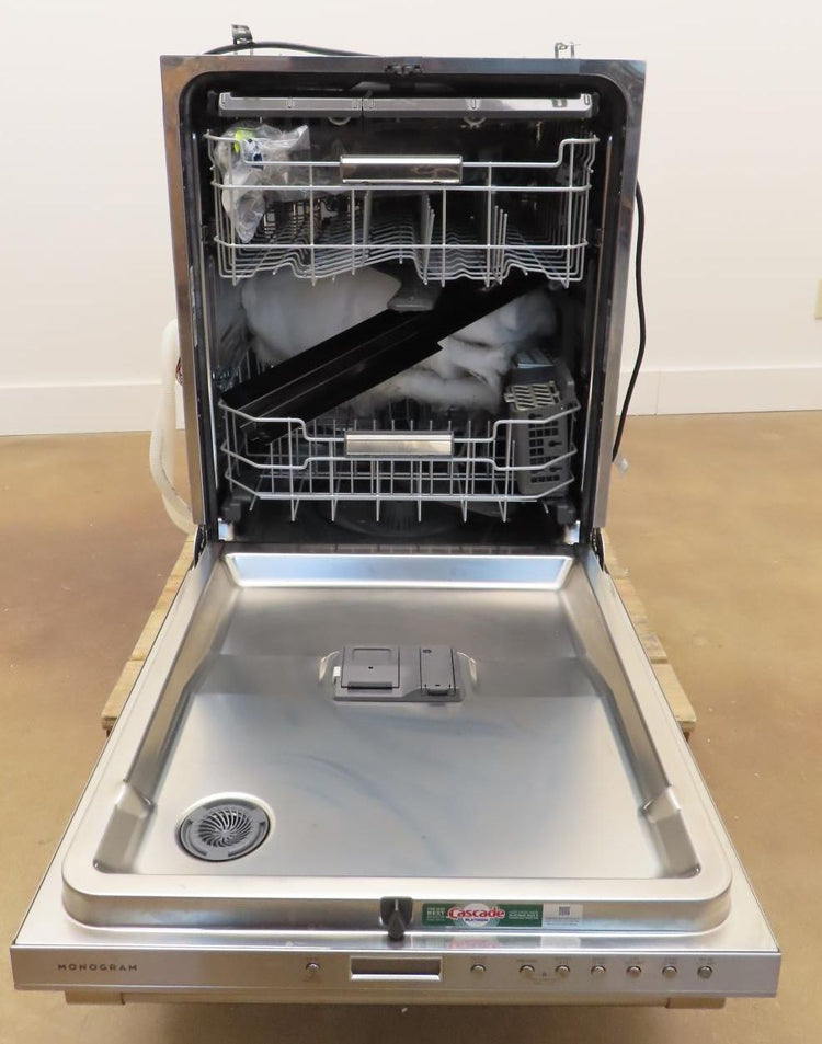 Monogram Statement Series ZDT985SPNSS 24" Fully Integrated Smart Dishwasher