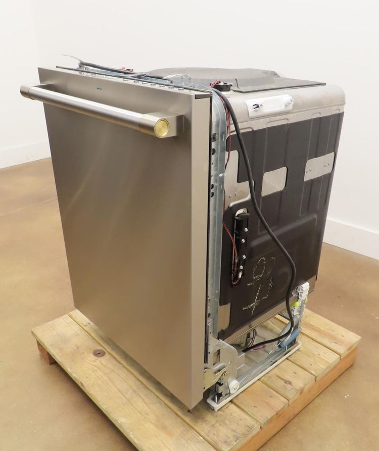 Monogram Statement Series ZDT985SPNSS 24" Fully Integrated Smart Dishwasher