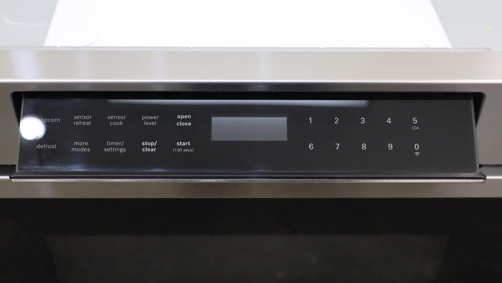 Bosch 800 Series 30" Tilt Display Smart 1.2 Cu.Ft. Microwave Drawer HMD8054UC