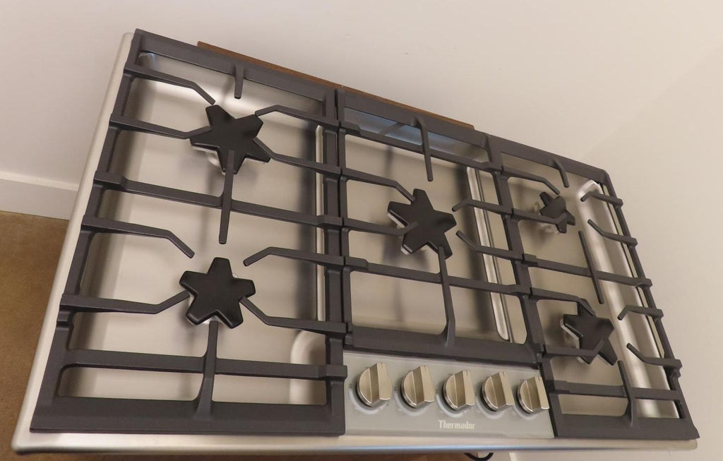Thermador Masterpiece Series SGSXP365TS 36" Gas Cooktop Full Warranty