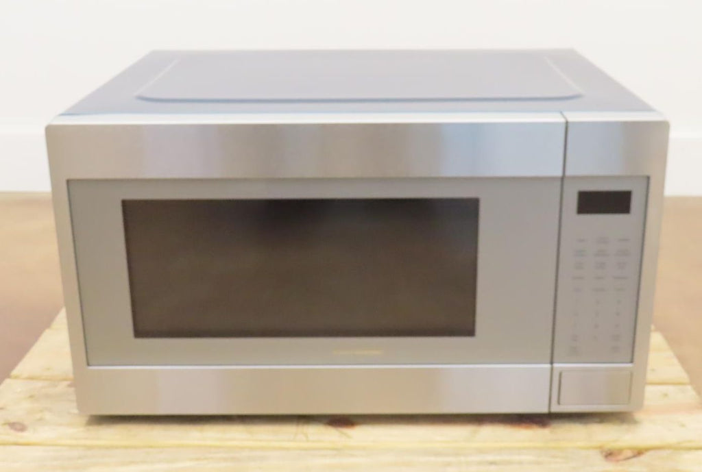 Thermador Masterpiece Series MBCS 24" Built-In S.Steel Microwave (Local Pickup)