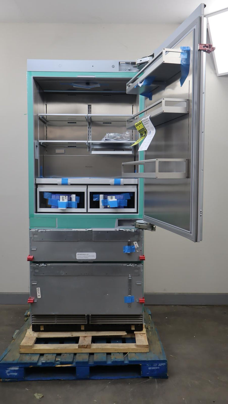 Thermador 36" Freedom Collection Built-In Bottom Mount Refrigerator T36IB100SP